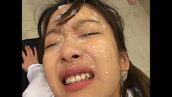 pretty Japanese getting Bukkake 1